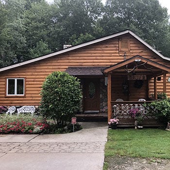 Log-siding-cabin-front-350-350